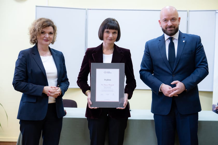 Wręczenie dyplomów dyrektorom placówek oświatowych, 10.01.2024